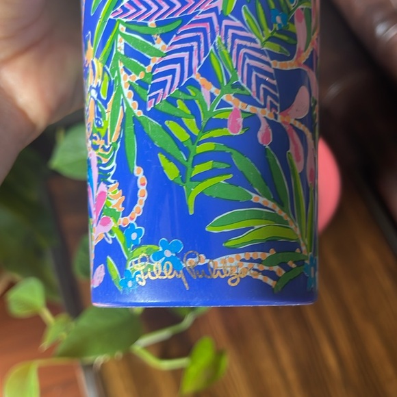 Lilly Pulitzer Tumbler with Straw - Picture 5 of 6